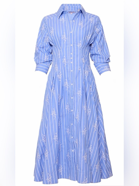 Ivy City Co Dresses & Skirts - Ivy City Co Cameron Shirt Dress with White Floral Embrodery